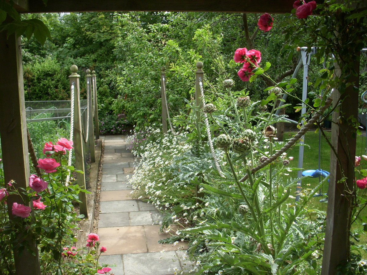 HTAG gardens 2015 015